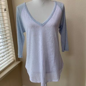 Abound Baseball-Style V-Neck Hi-Lo Top NWOT